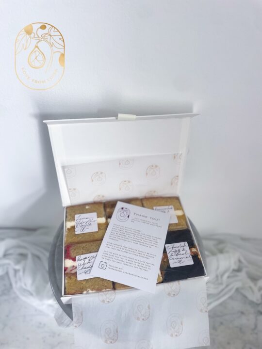 Wedding Cake sample box