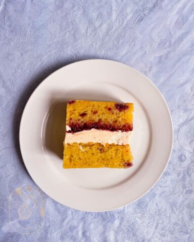 Wedding Cake Sample Box_Cake Slices 4