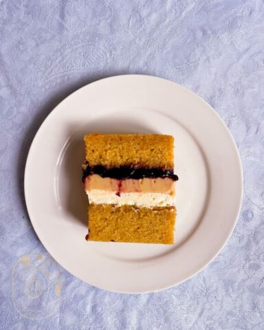 Wedding Cake Sample Box_Cake Slices 6